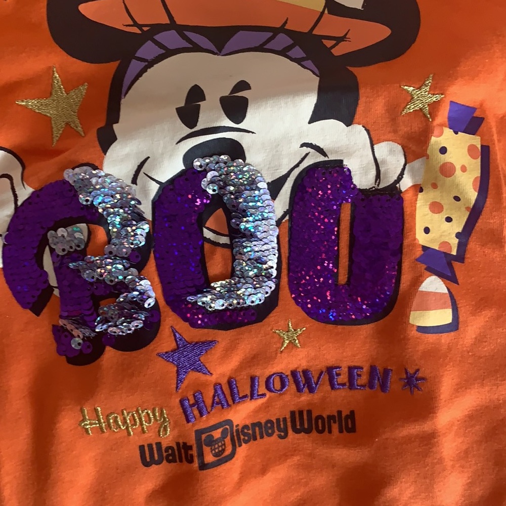 Disney Halloween tshirt - Picture 2 of 4